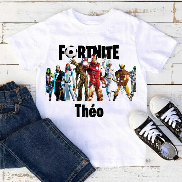 T-shirt Fortnite Marvel avec prénom